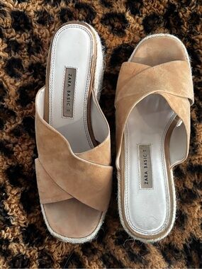 Zara Suede Crisscross Slide Sandals in Tan